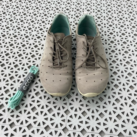 ECCO Women’s Biom Lite in Warm Grey size euro 39 US 8.5 - Picture 9 of 14